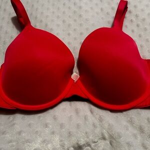 PINK Victoria's Secret Vibrant Red Bra